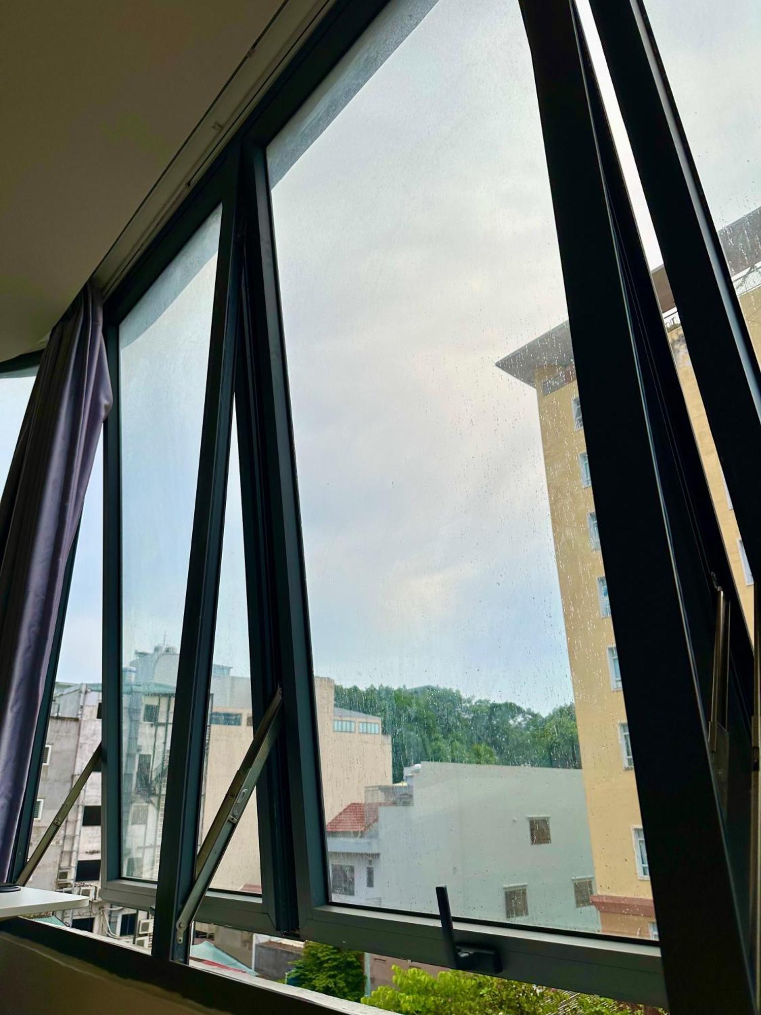 Designer House D3 - Central, Sunlit, Spacious, Stylish Căn hộ